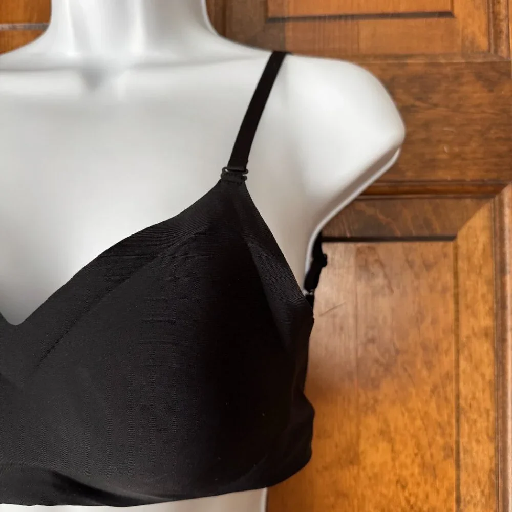 #1 Black Convertible Bra w/Spaghetti Straps & Removable Pads X-Large